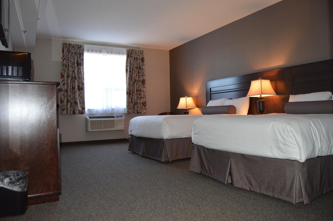 Maple Creek Cobble Creek Lodge מראה חיצוני תמונה