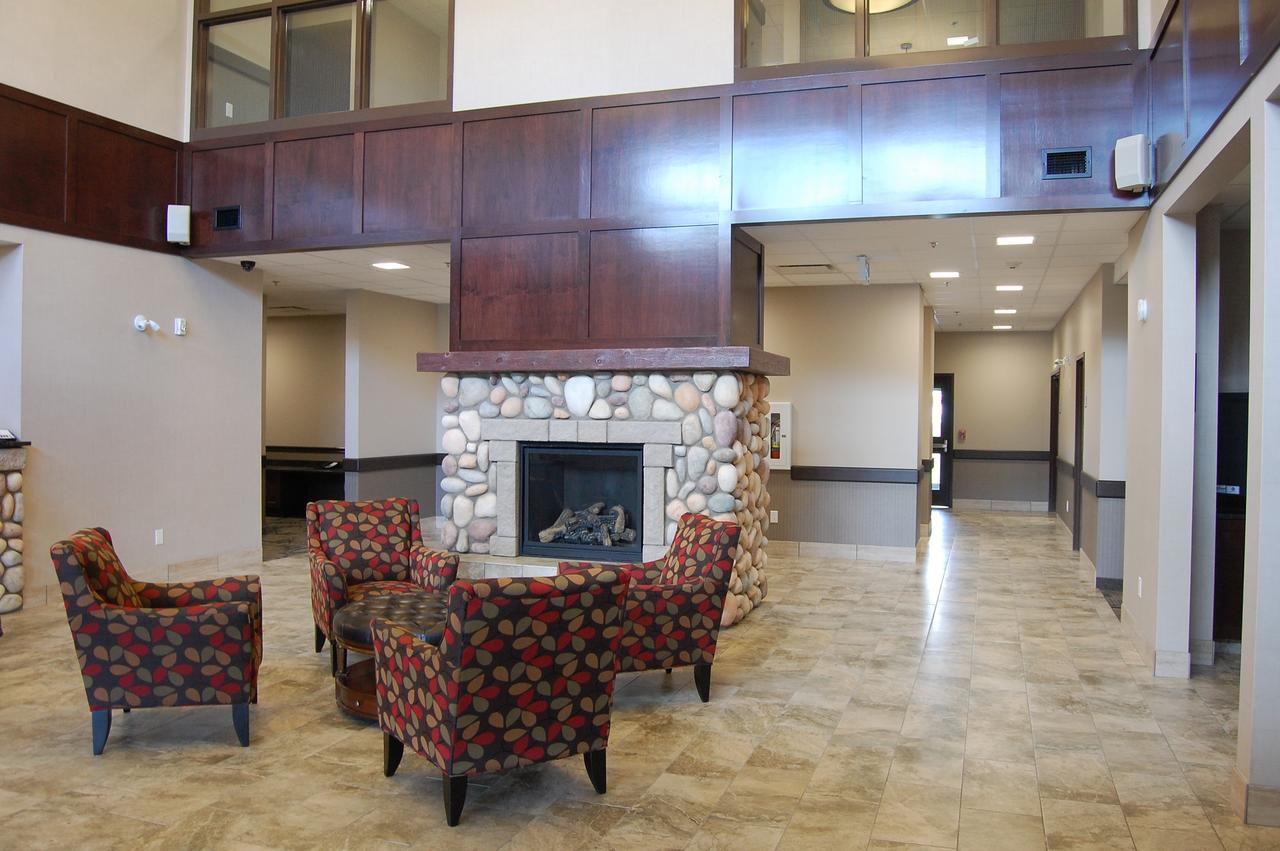 Maple Creek Cobble Creek Lodge מראה חיצוני תמונה